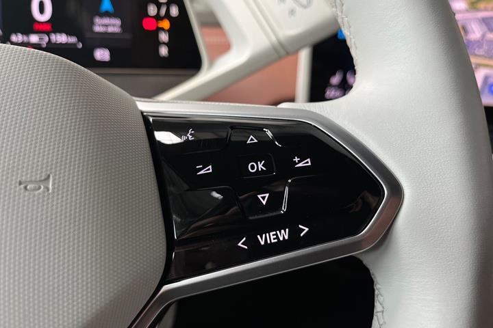 Hvid VW ID.4 fra 2024