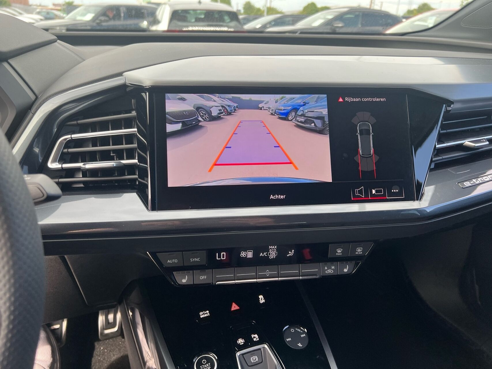 Sort Audi Q4 fra 2026