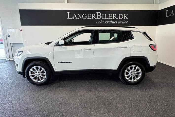 Hvid Jeep Compass fra 2021