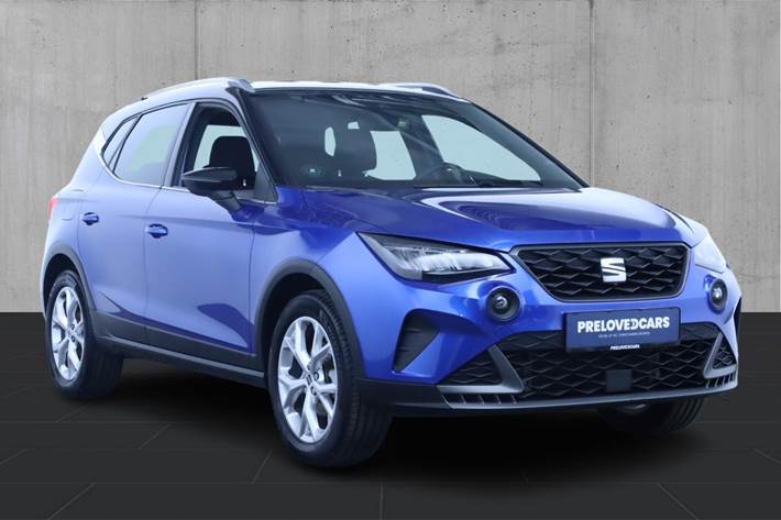 Blå Seat Arona fra 2022