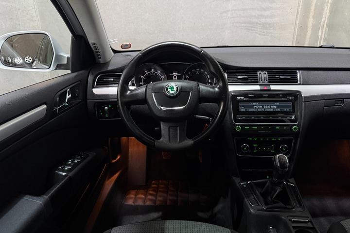 undefined Skoda Superb fra 2010