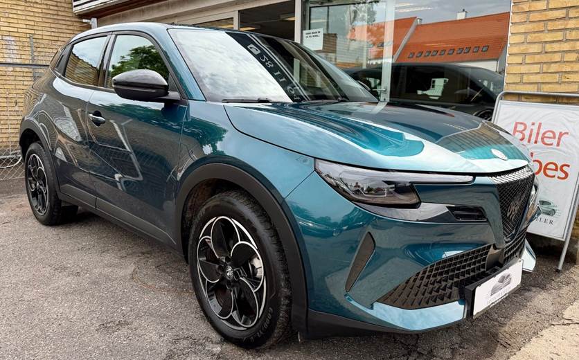 Alfa Romeo Junior Elettrica Core