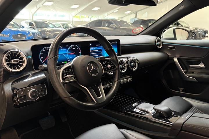 Hvid Mercedes A250 e fra 2020