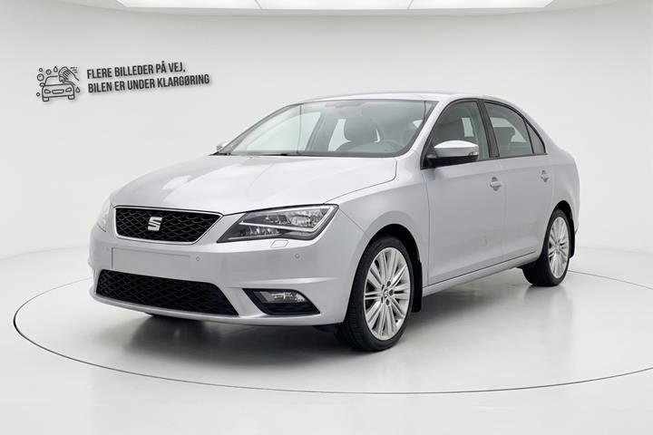 Sølv Seat Toledo fra 2019 set udefra