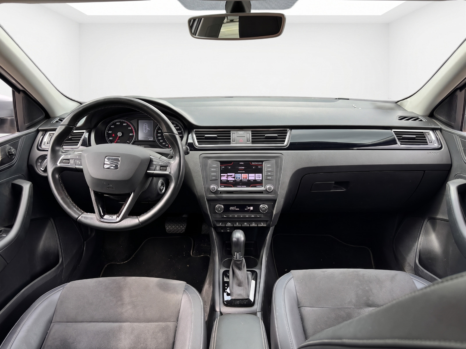 Sølv Seat Toledo fra 2019