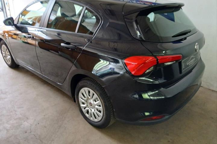 undefined Fiat Tipo fra 2017