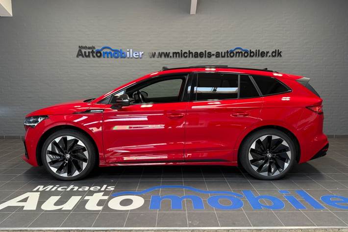 Rød Skoda Enyaq fra 2022