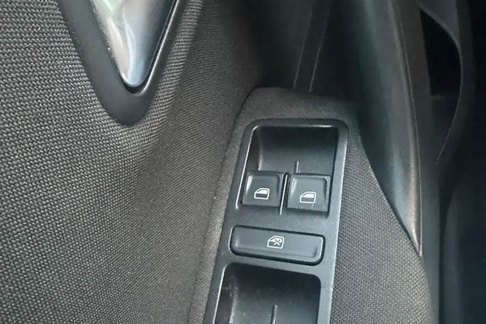 Hvid VW Polo fra 2017