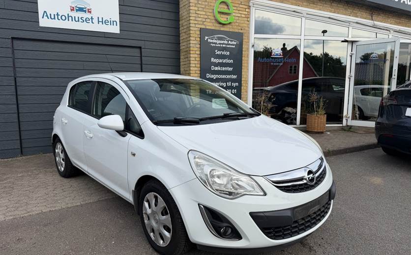 Opel Corsa 1,4 16V Cosmo