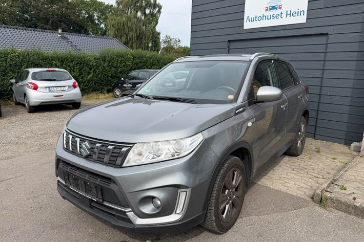Grå Suzuki Vitara fra 2019