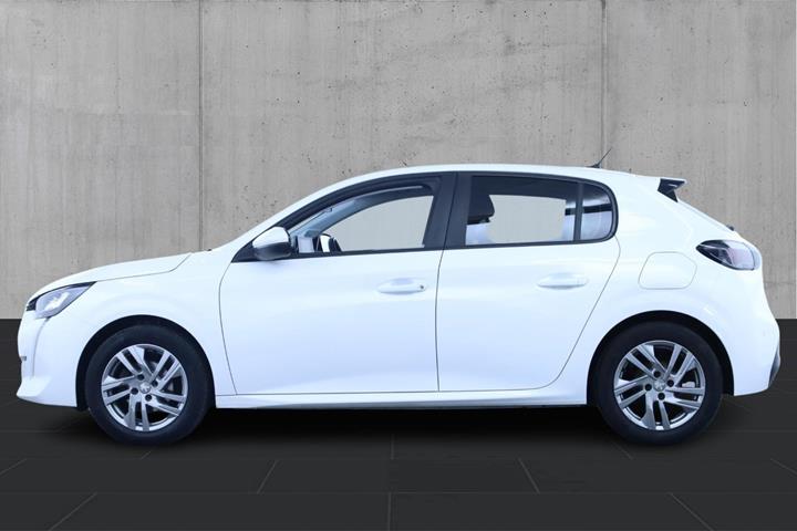 Hvid Peugeot 208 fra 2020