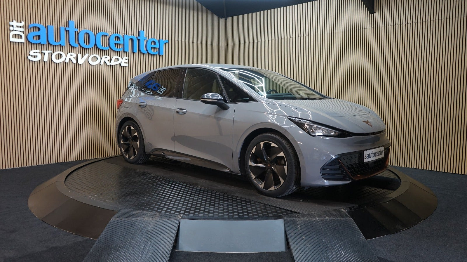 Cupra Born 77 e-Boost