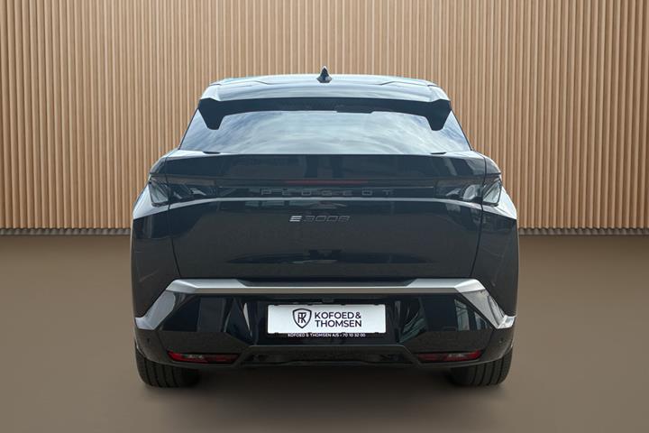 Sort Peugeot e-3008 fra 2025