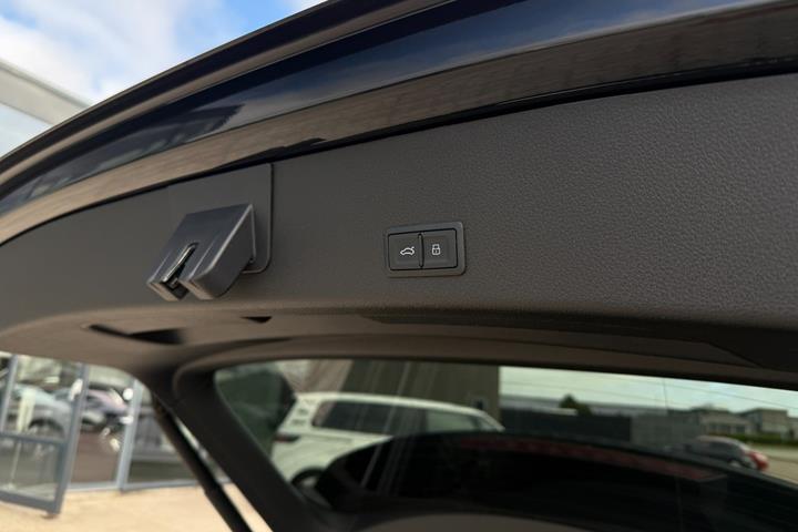 Sort Audi e-tron S fra 2022