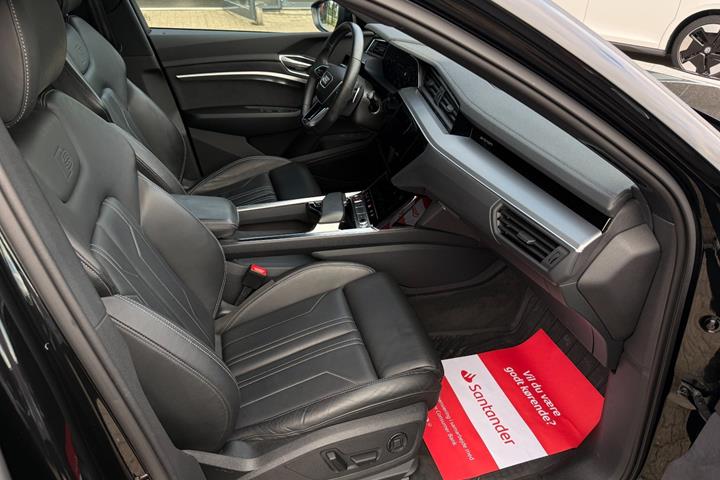Sort Audi e-tron S fra 2022