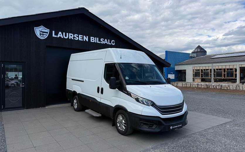 Iveco Daily 3,0 35C18 12m³ Van AG8