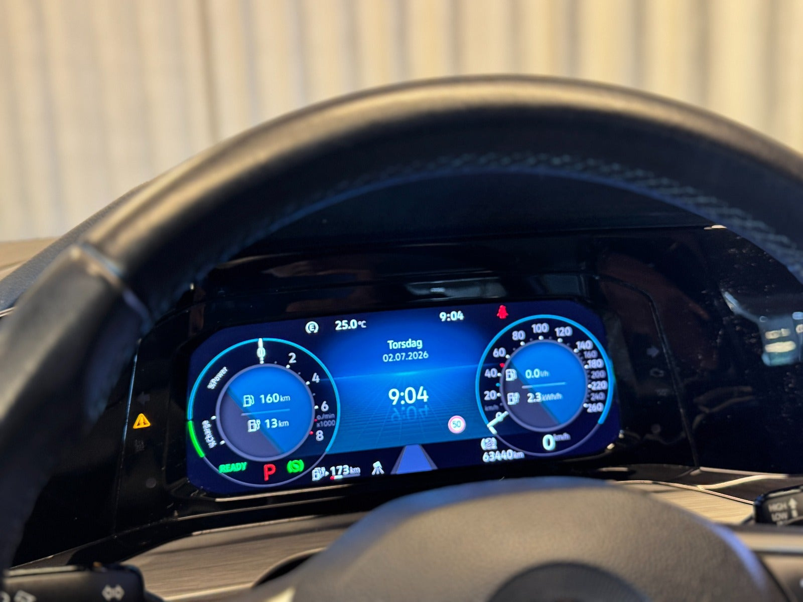 Sølv VW Golf VIII fra 2021