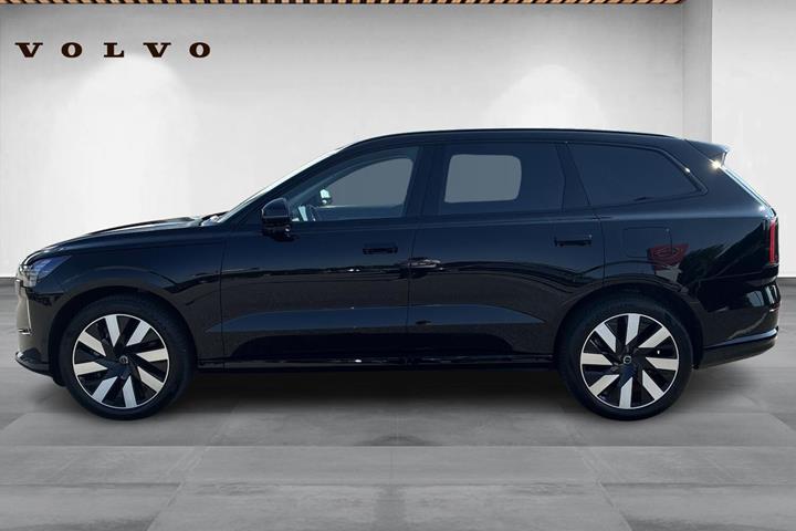 Sort Volvo EX90 fra 2025