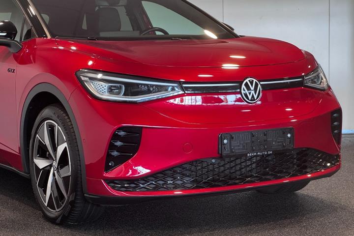 Rød VW ID.4 fra 2023