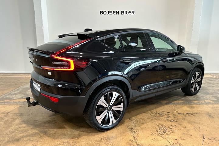 Sort Volvo C40 fra 2023