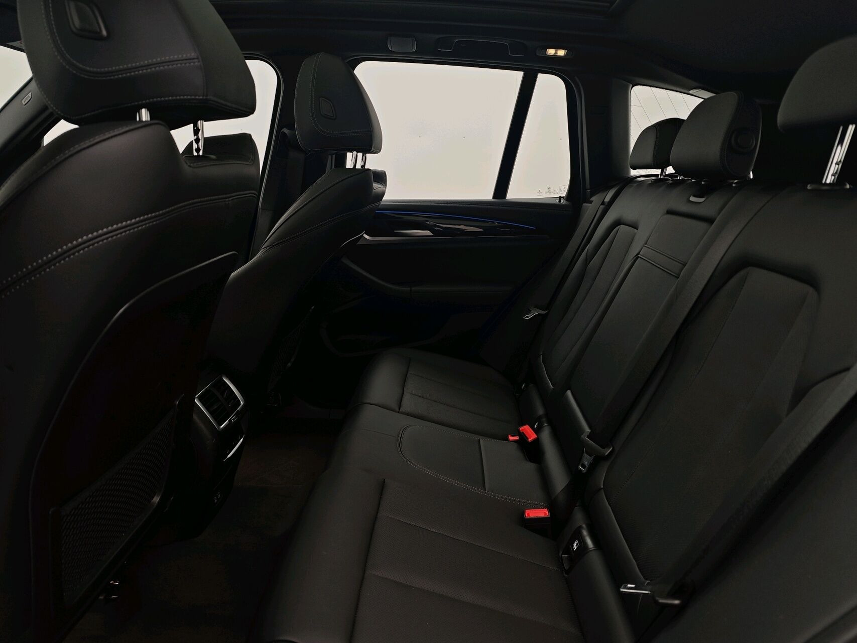 Sort BMW iX3 fra 2022