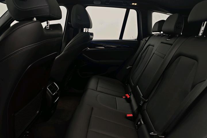 Sort BMW iX3 fra 2022