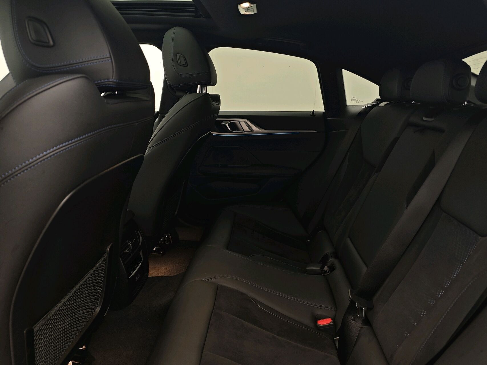 Sort BMW i4 fra 2023