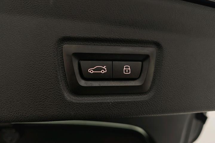 Sort BMW i4 fra 2023