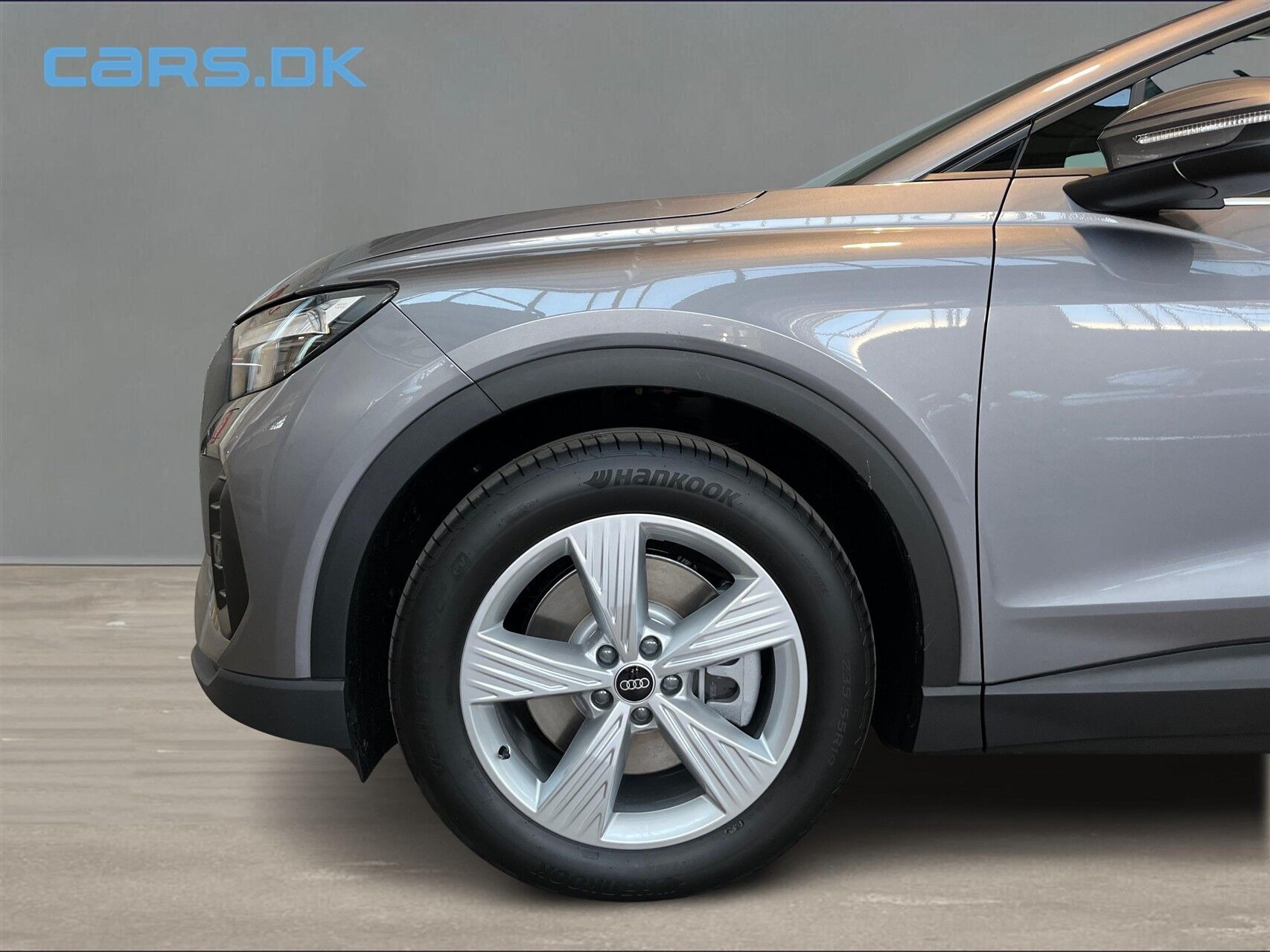 Grå Audi Q4 fra 2026