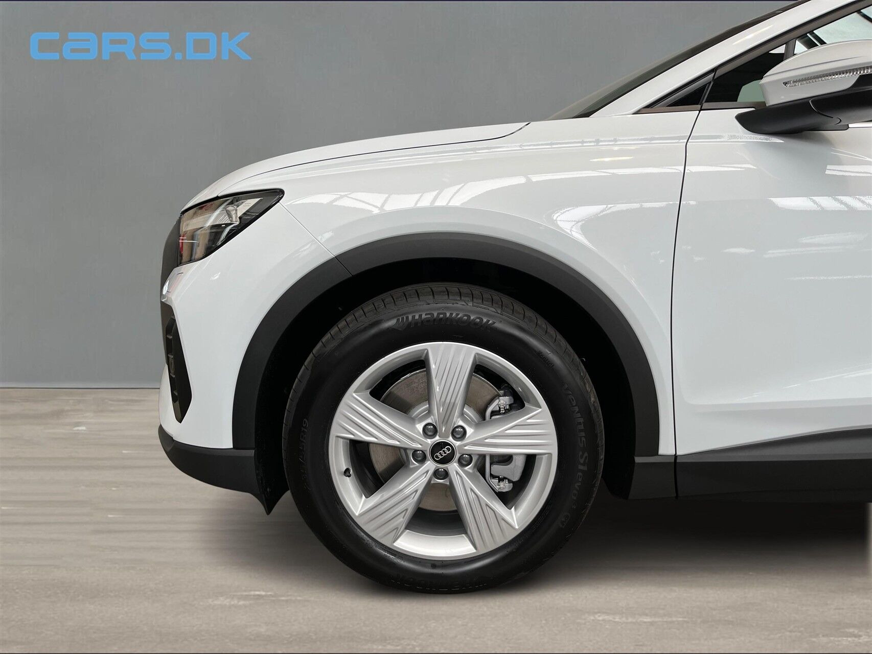 Hvid Audi Q4 fra 2026
