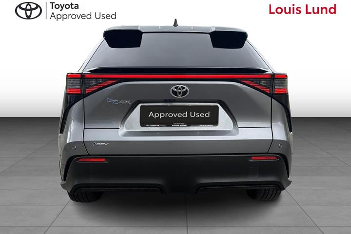 undefined Toyota BZ4X fra 2026