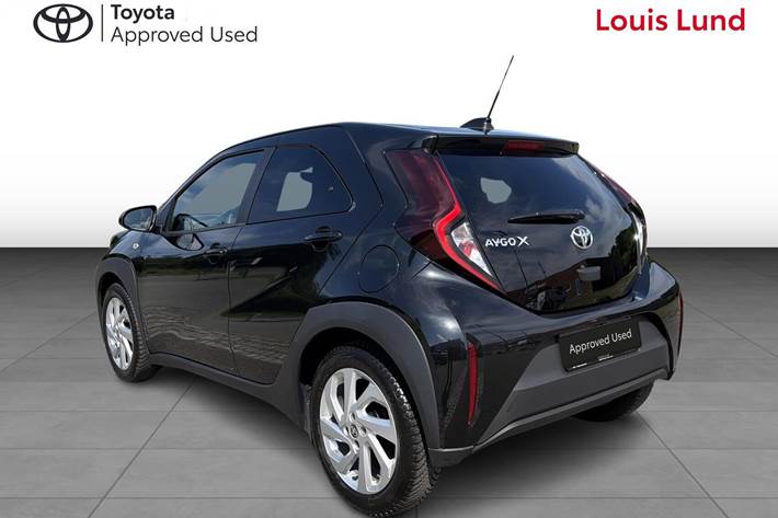 Sort Toyota Aygo X fra 2025