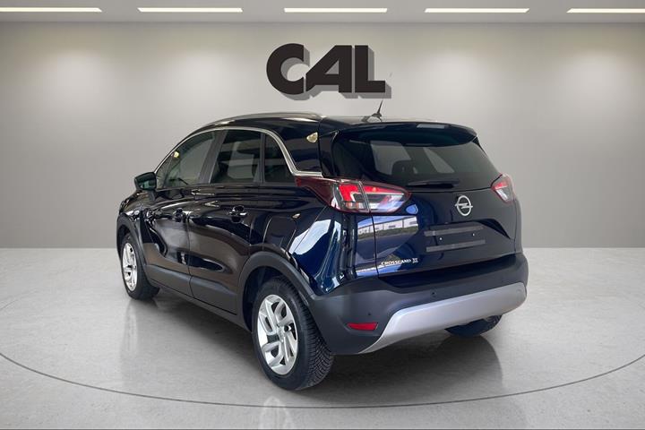 Sort Opel Crossland X fra 2019
