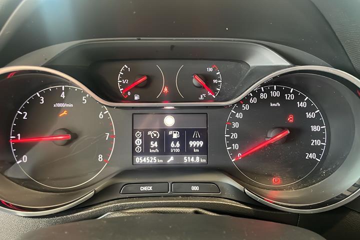 Sort Opel Crossland X fra 2019