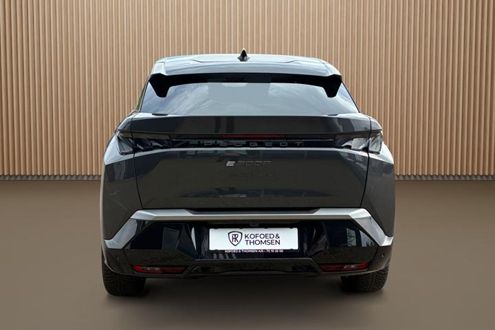 Grå Peugeot e-3008 fra 2025