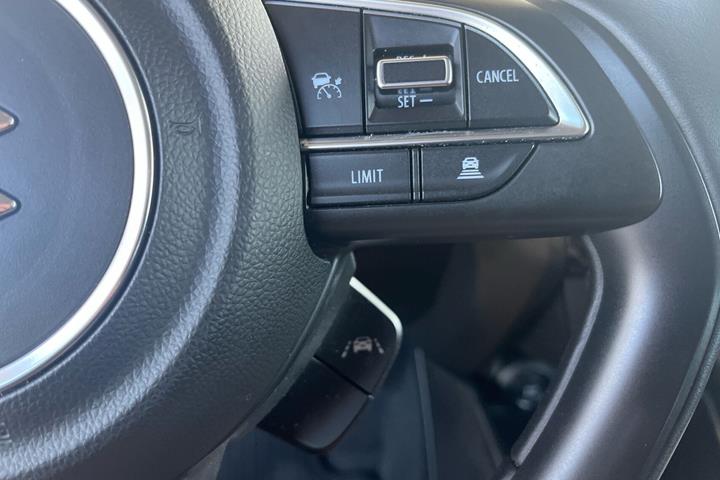 Hvid Suzuki Swift fra 2021