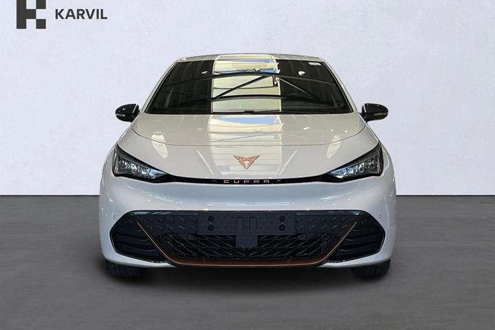 Hvid Cupra Born fra 2023