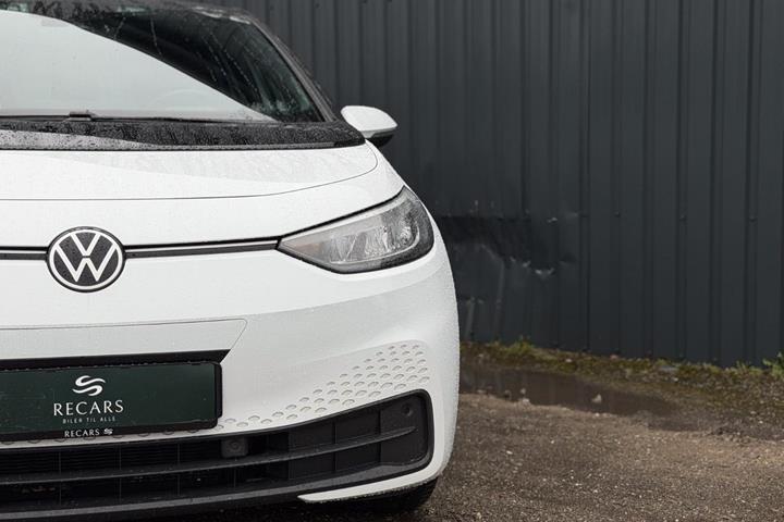 Hvid VW ID.3 fra 2023