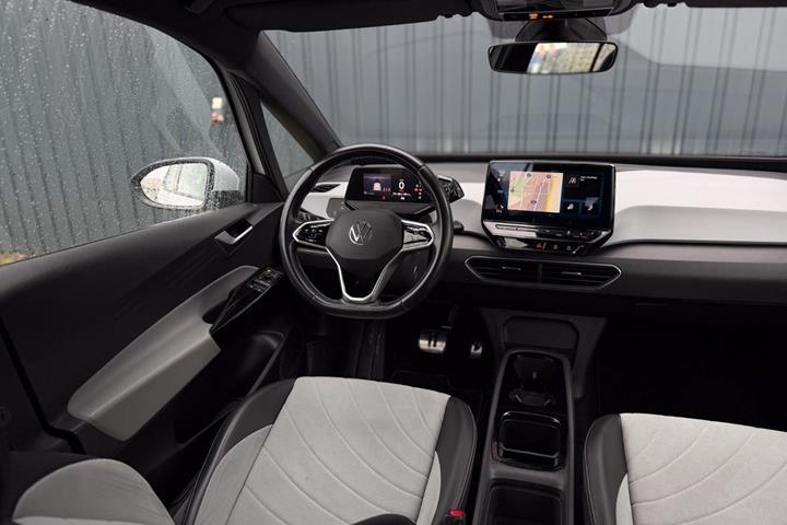 Hvid VW ID.3 fra 2023
