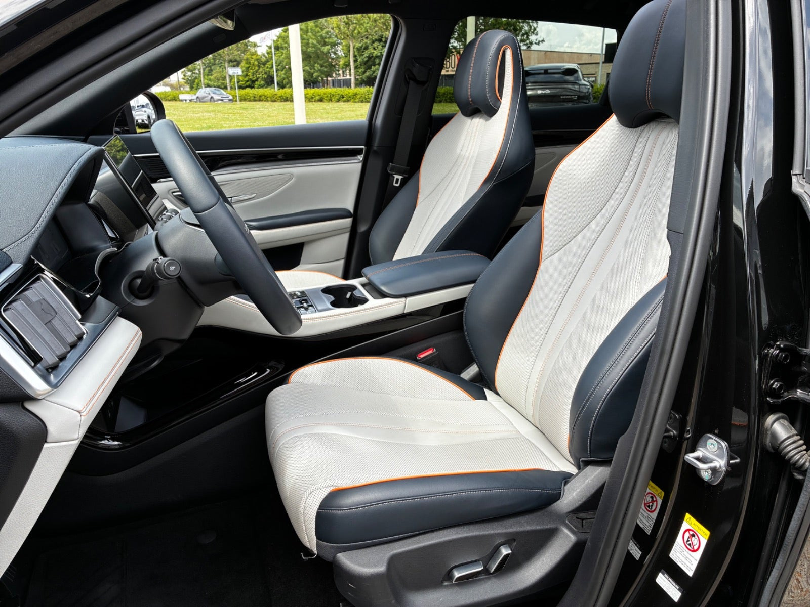 Sort BYD Seal U fra 2025