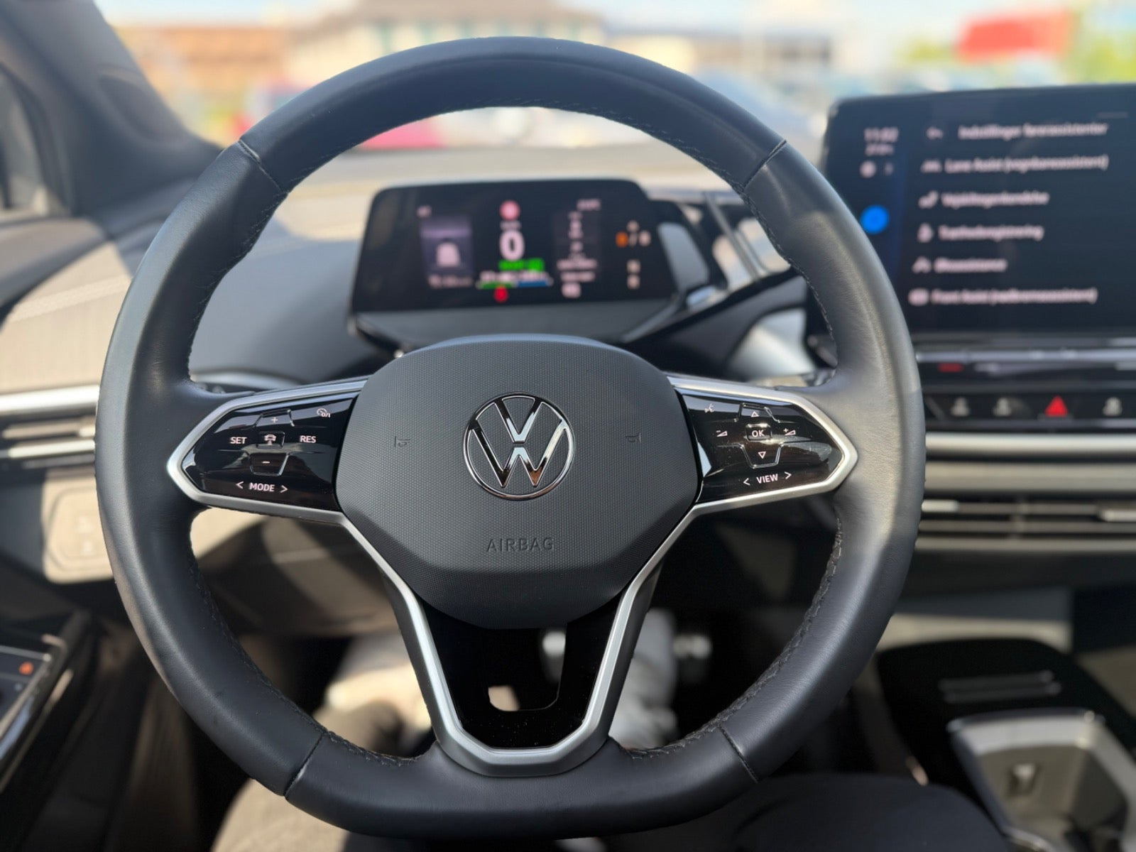 Grå VW ID.4 fra 2023