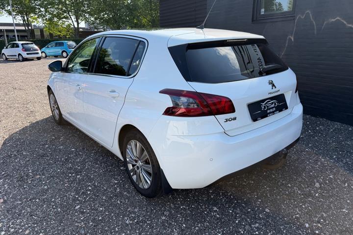 undefined Peugeot 308 fra 2018