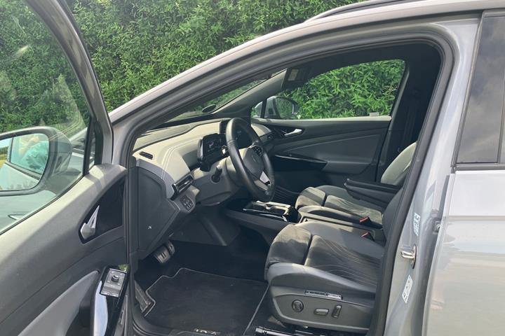 Grå VW ID.4 fra 2023