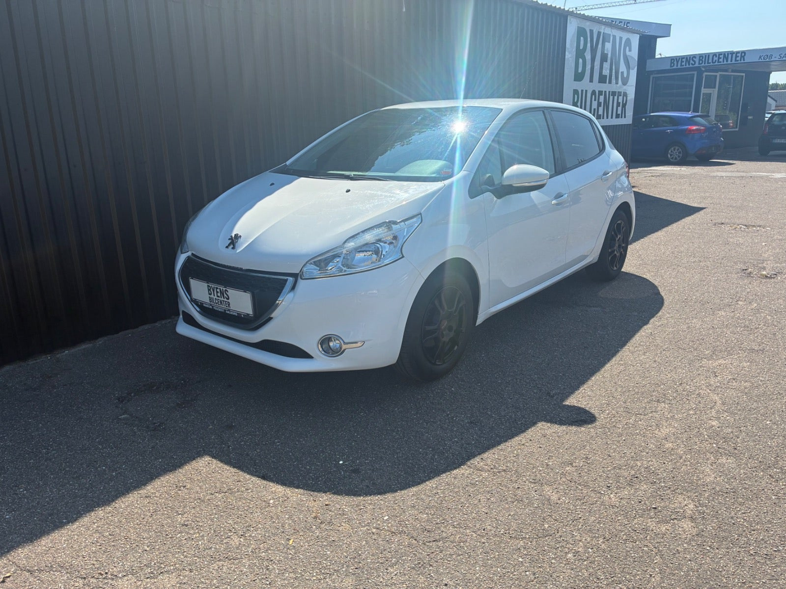 undefined Peugeot 208 fra 2014