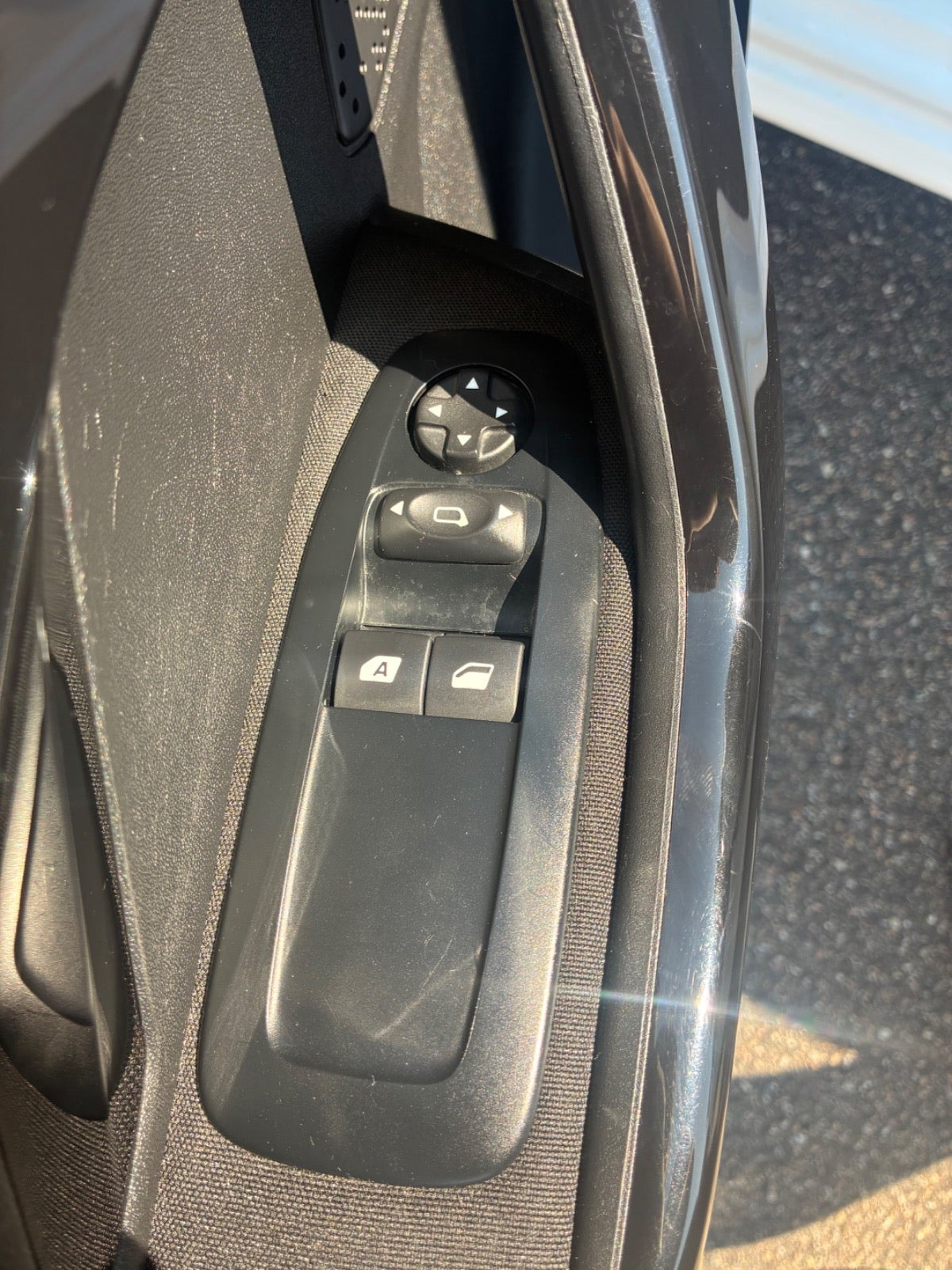 undefined Peugeot 208 fra 2014