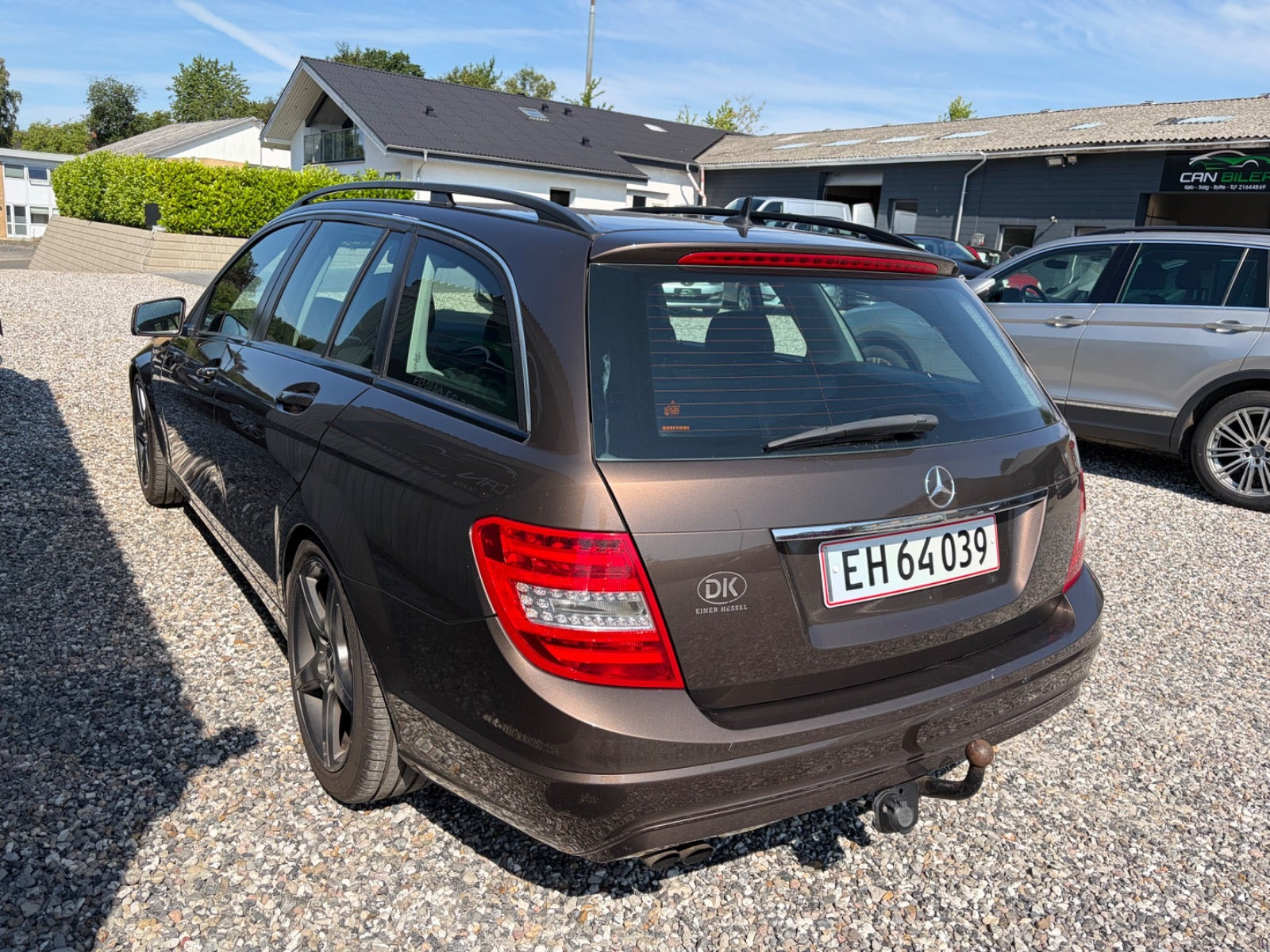 Brun Mercedes C180 fra 2014