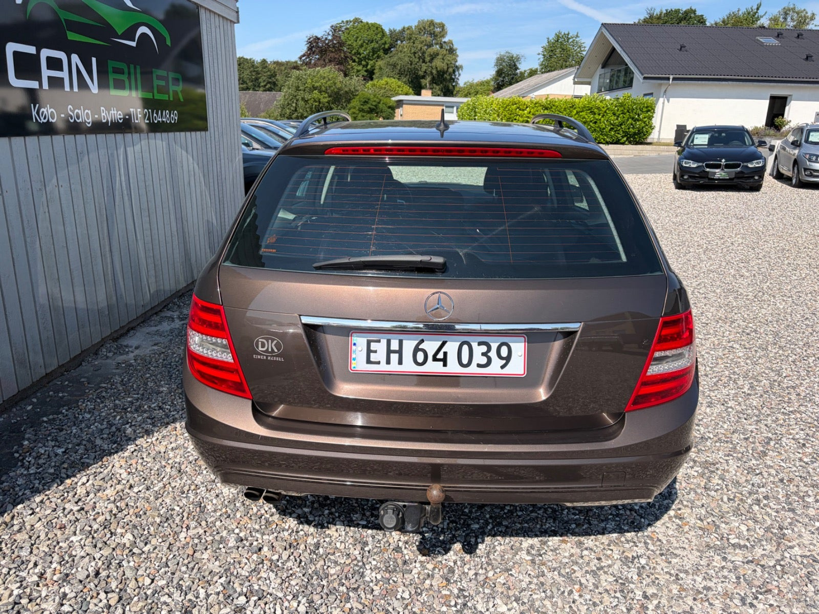 Brun Mercedes C180 fra 2014
