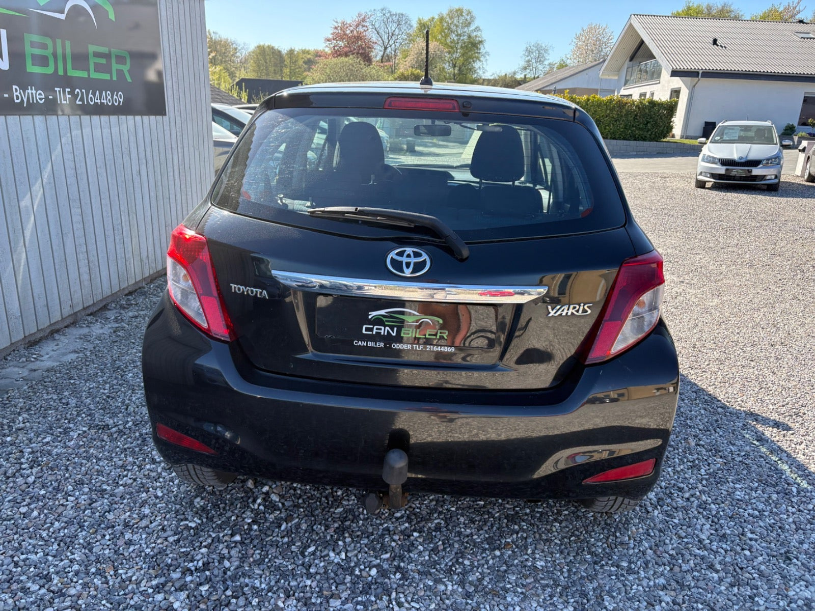 Sort Toyota Yaris fra 2011