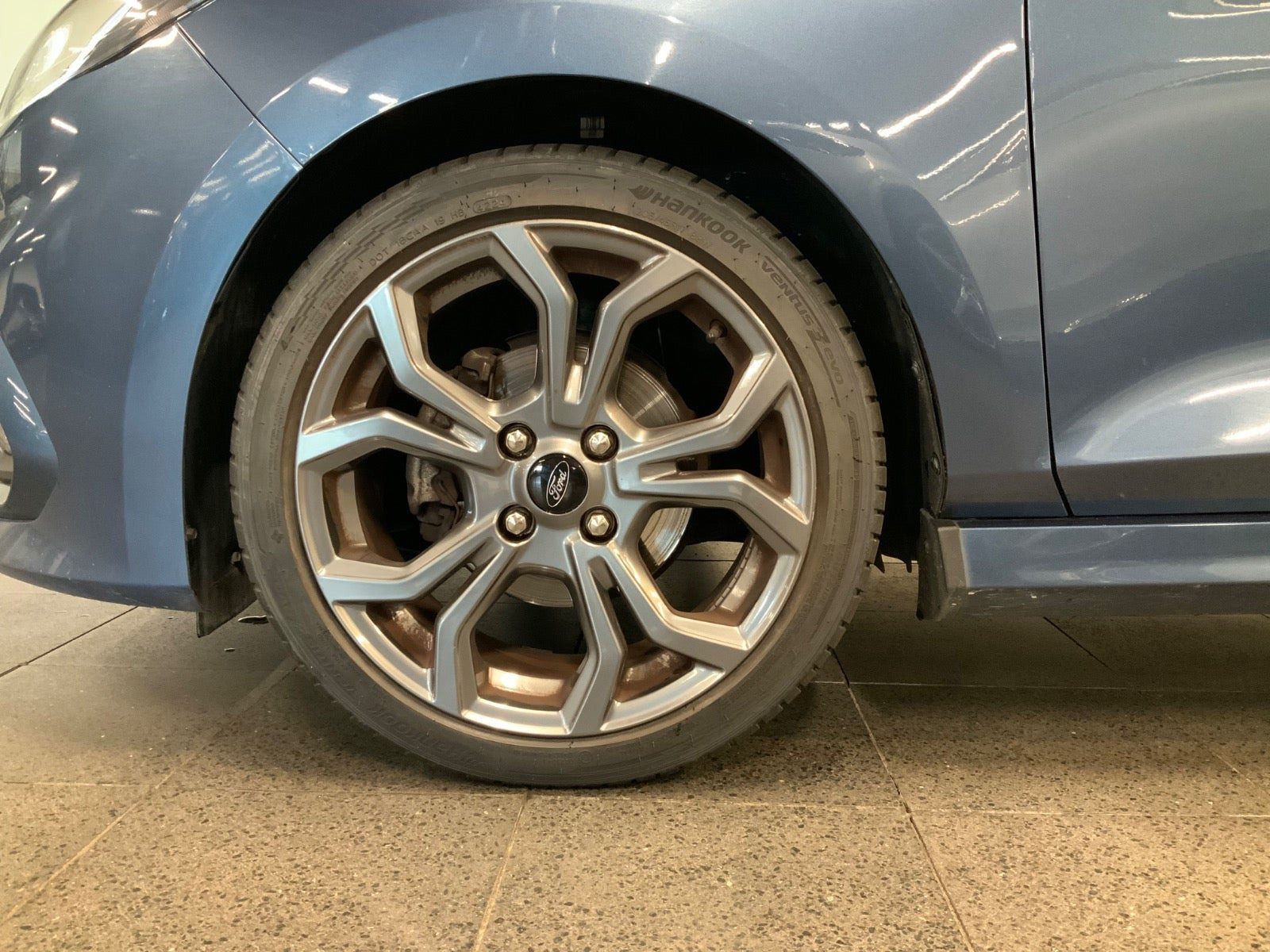 Blå Ford Fiesta fra 2021