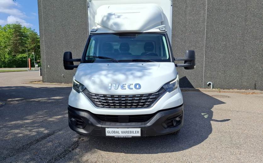 Iveco Daily 3,0 35S18 Box m/lift AG8